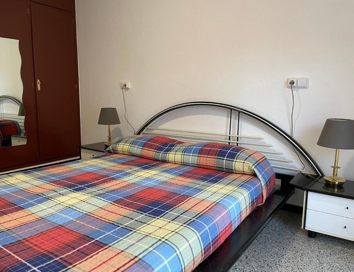Apartament Can Lopits L' Escala Exteriör bild